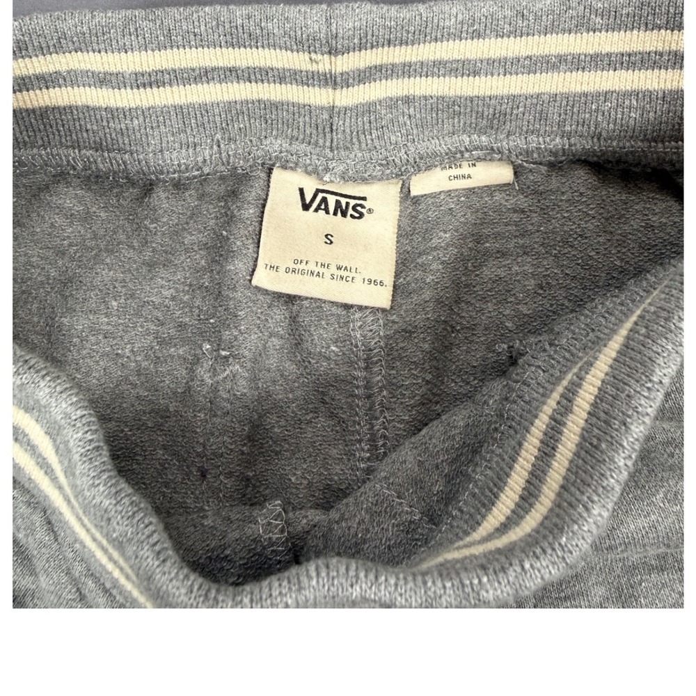 Vans Boy Grey Heather Sweat Shorts Striped Waistband Size Small - Picture 8 of 8